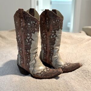Corral vintage cowgirl boots